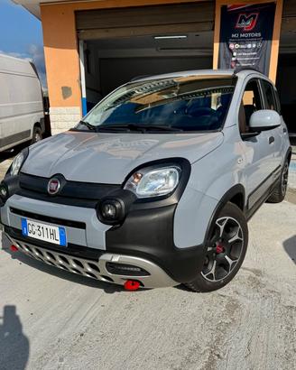 Fiat Panda 1.0 FireFly S&S Hybrid City Cross