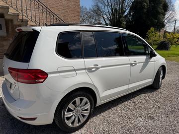 Volkswagen Touran 7 posti