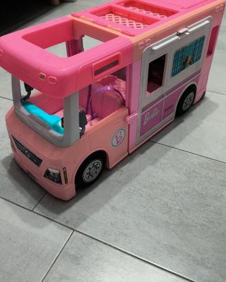 CASA e CAMPER BARBIE