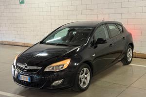 Opel Astra 1.6 115CV 5 porte Cosmo automatico