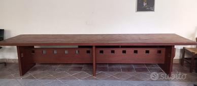 Tavolo in Legno Iroko con 14 sedie