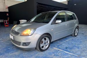 Ford Fiesta 1.4 16V 5p. Ghia