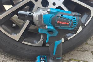 Avvitatore Svitabulloni ruote a Batteria 