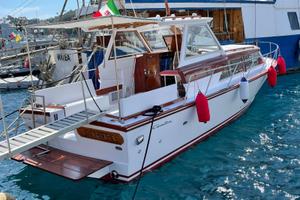 Chris Craft Cavalier 33