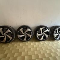 Cerchi in lega VW GOLF 7.5 GTI