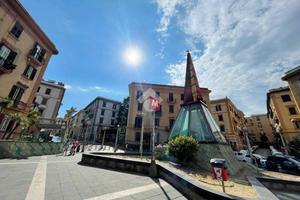 MONOLOCALE A NAPOLI