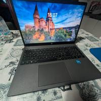 HP 250 G10 i3 8GB RAM 512GB SSD - Windows 11 Pro