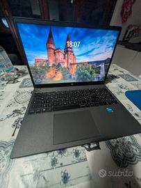 HP 250 G10 i3 8GB RAM 512GB SSD - Windows 11 Pro
