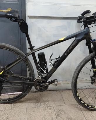 bicicletta MTB