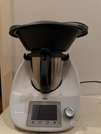 Bimby Vorwerk TM5 quasi nuovo+ varoma completo