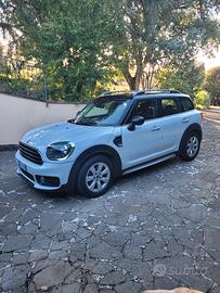 mini countryman  Cooper D