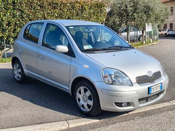 Toyota Yaris 1.0i 16V cat 5 porte Expo