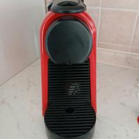 Macchina caffè nespresso essenza mini De'Longhi