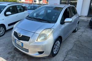 TOYOTA YARIS 1.0 69CV