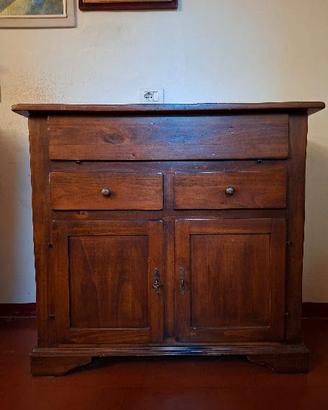 Credenza in noce massello