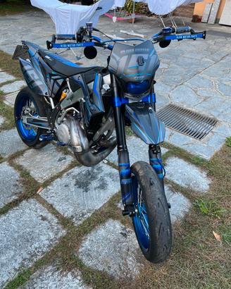 TM 300 (doppia omologazione)