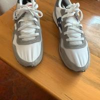 Saucony
