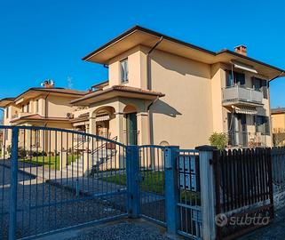 Appartamento in Pieve Porto Morone