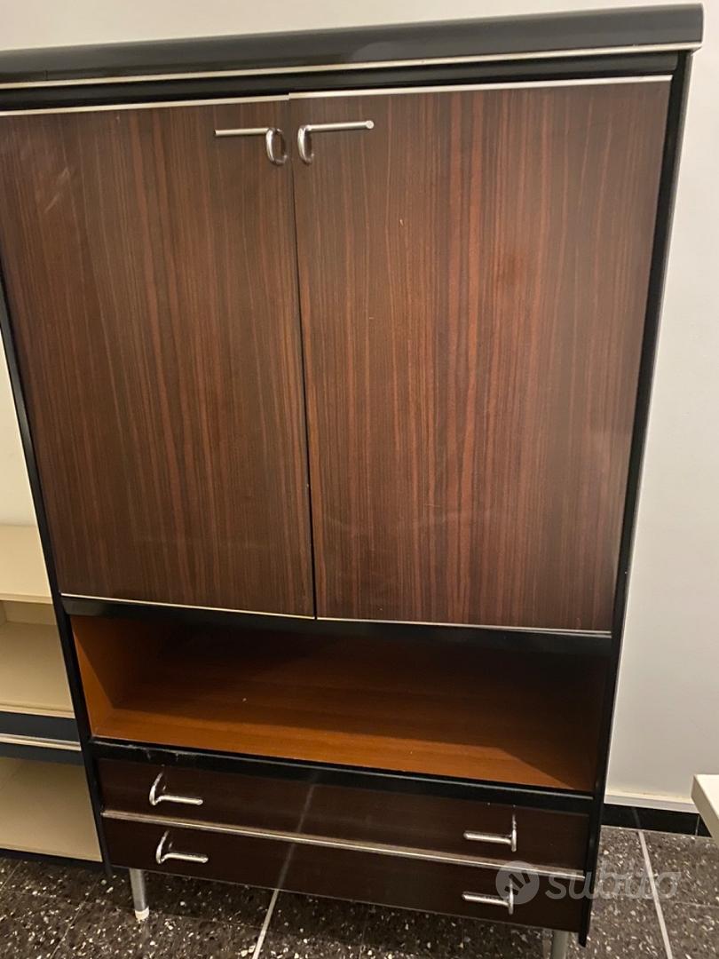 Credenza Arredamento e Casalinghi In vendita a Bologna