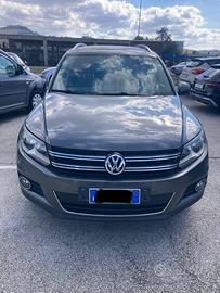 Volkswagen Tiguan - 4 motion