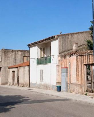 Terreno di 55 m² a Monti