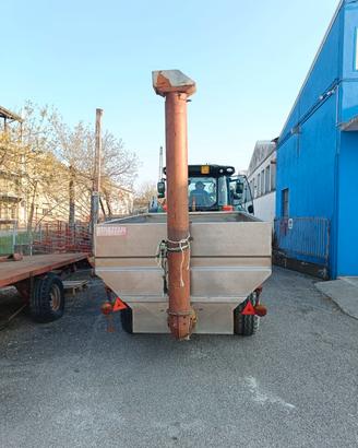 rimorchietto con coclea e proboscide da 50 q