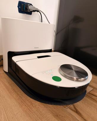Robot Aspirapolvere Folletto VR7s con Base
