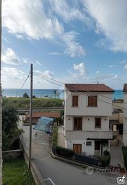 3 LOCALI A BELVEDERE MARITTIMO