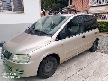 Fiat Multipla 1.9 Multijet 120 CV Emotion