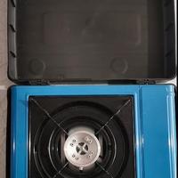 due fornelli camping gas con pentola griglia