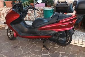 Yamaha majesty 250cc