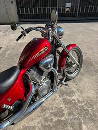 Moto Honda Shadow VT 600 C