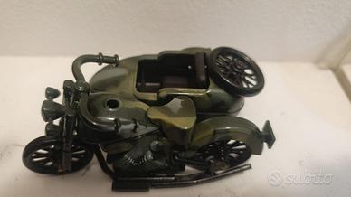 Accendino da collezione moto con sidecar