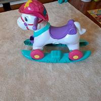 Cavallo a dondolo chicco