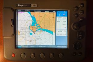 plotter raymarine C80