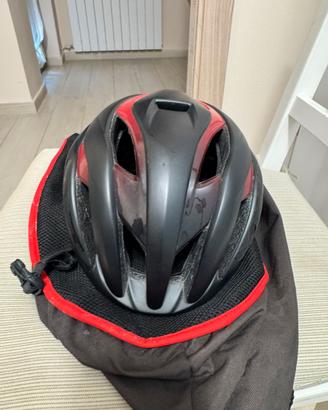 Casco MET Mips Trenta S 52-56 nero rosso