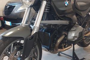 BMW R1200R