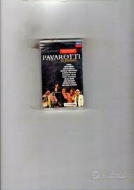 PAVAROTTI & FRIENDS - MC NUOVA SIGILLATA
