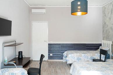 Mini appartamento con ingresso condiviso - Blu