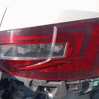 Fanale posteriore dx SKODA SUPERB 2018