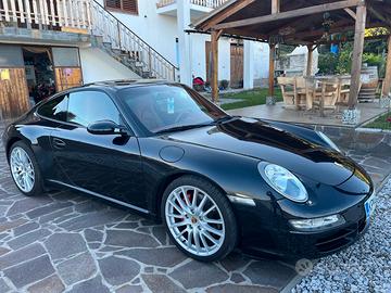 PORSCHE Carrera S