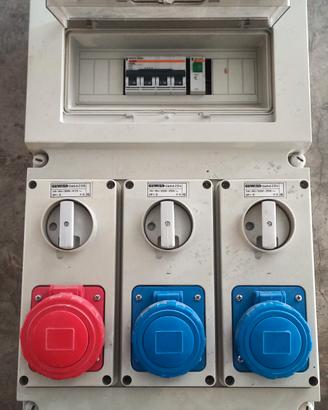 Quadro elettrico da cantiere GEWISS 16A/230–400V 