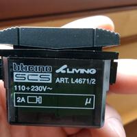 Attuatori e dimmer bticino living International