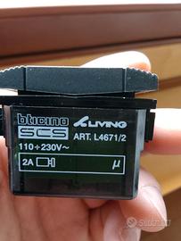 Attuatori e dimmer bticino living International