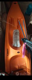 Kayak con pagaia