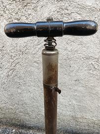 Pompa bicicletta OMAS anni '50 funzionante