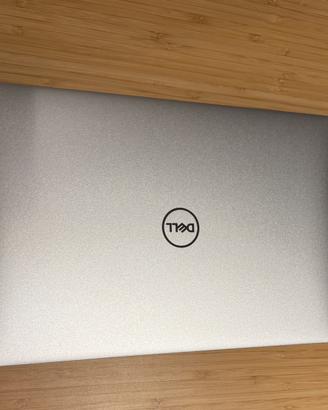 Dell XPS 13 9300 - i7 16GB RAM 1TB SSD - 4K Touch