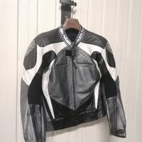 Tuta moto donna Arlen Ness in pelle – Taglia M