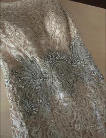 Abito da cerimonia elegante