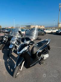 HONDA SH 300 abs 2016